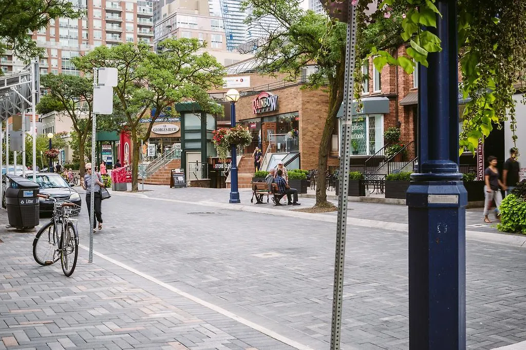 Luxury In Yorkville Toronto Apartment