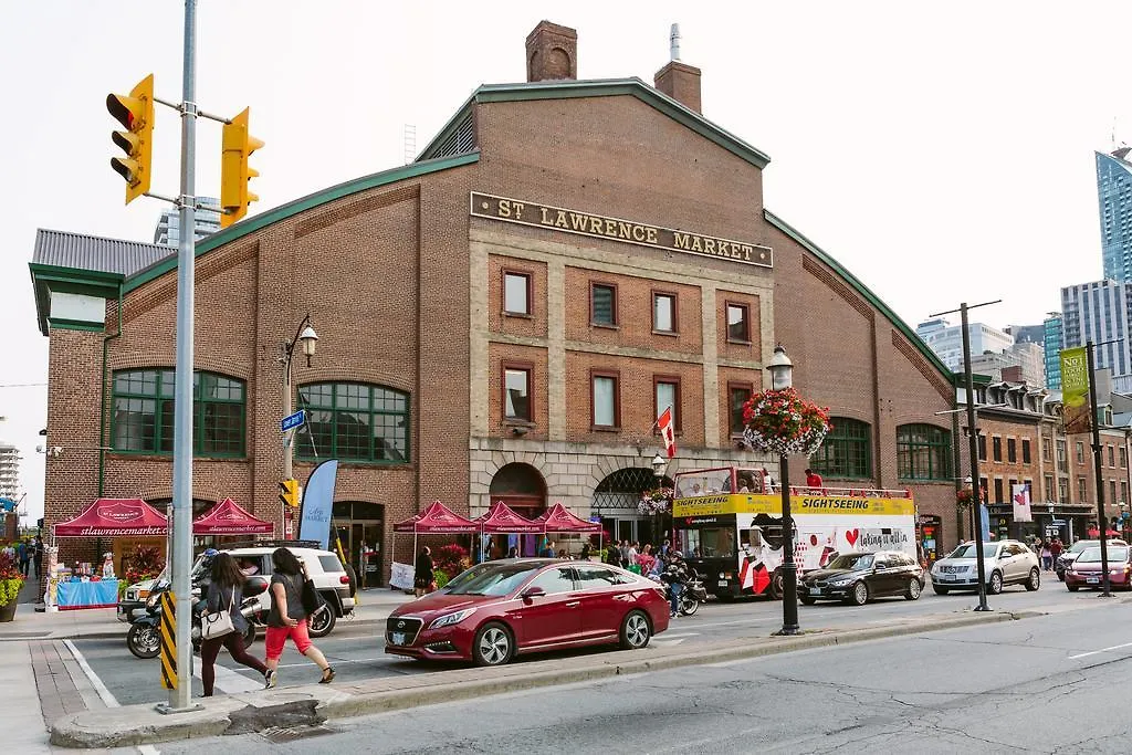 Apartment Luxury In Yorkville Toronto
