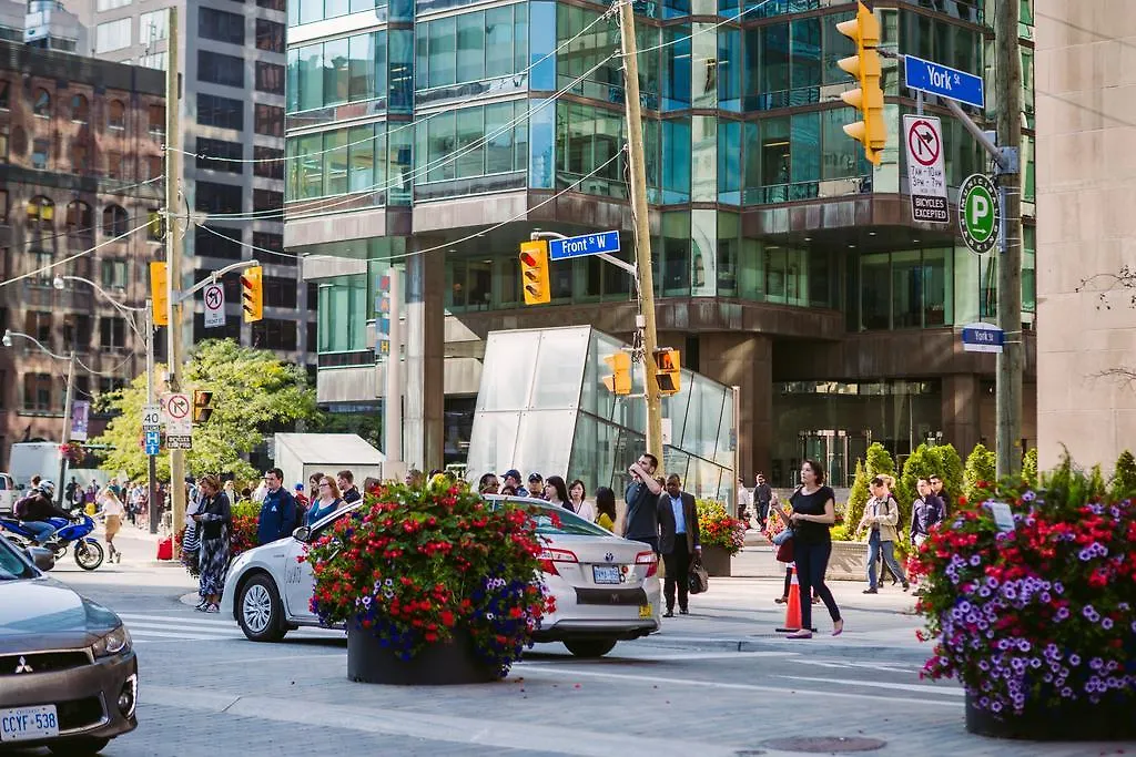 Luxury In Yorkville Toronto Apartment