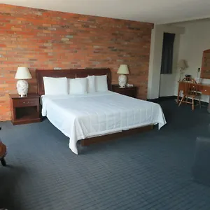 89 Yorkville Hotel