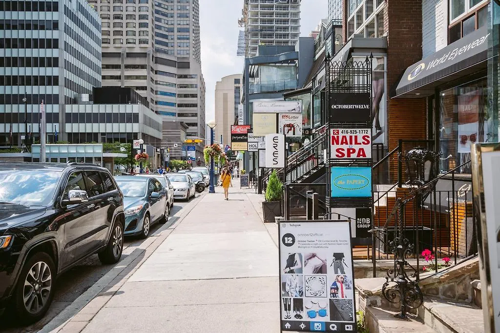 Luxury In Yorkville Toronto