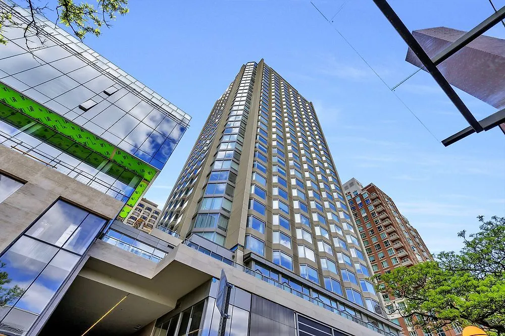 Luxury In Yorkville Toronto
